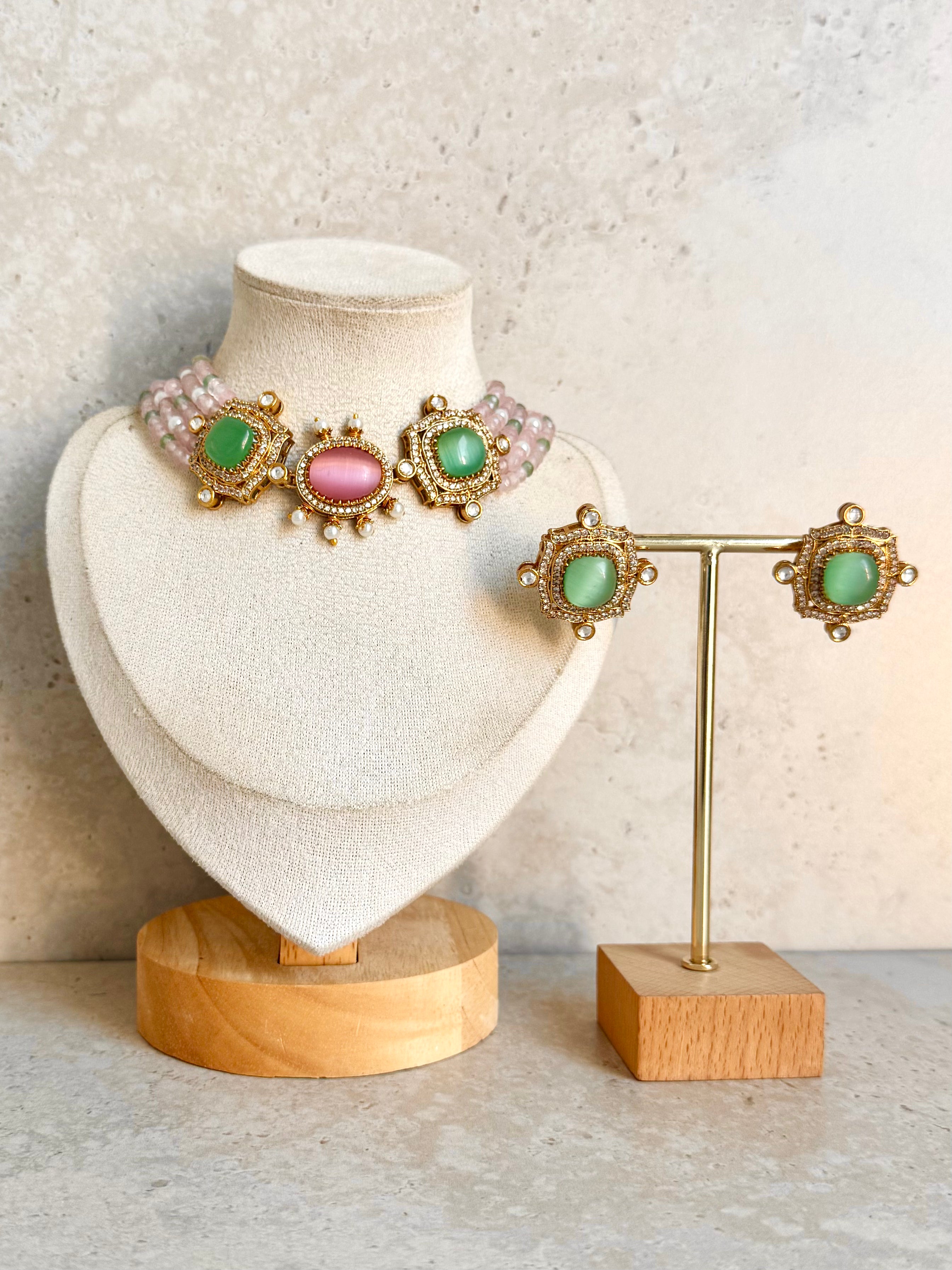 Eshal Necklace Set