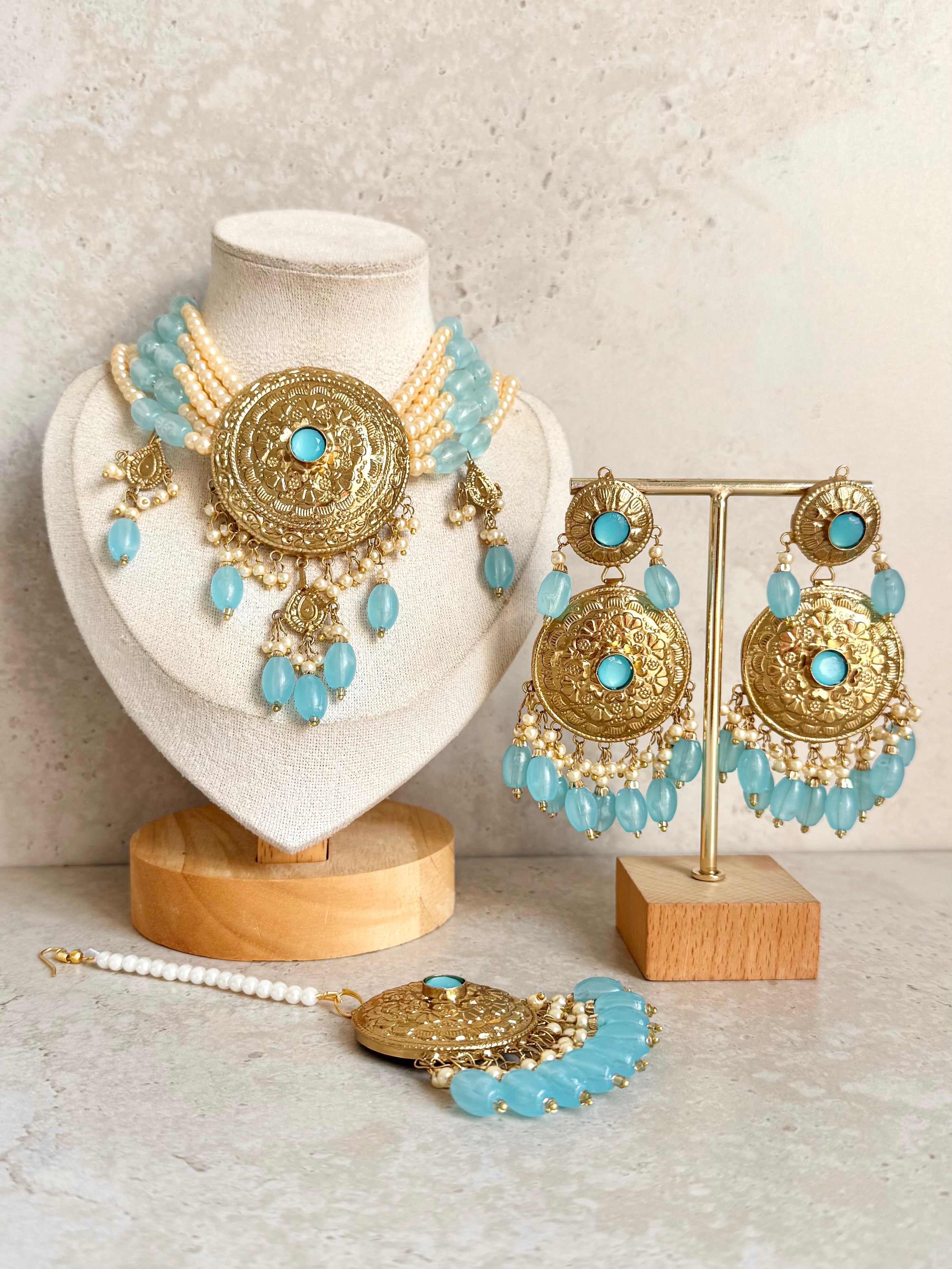 Seema Necklace Set