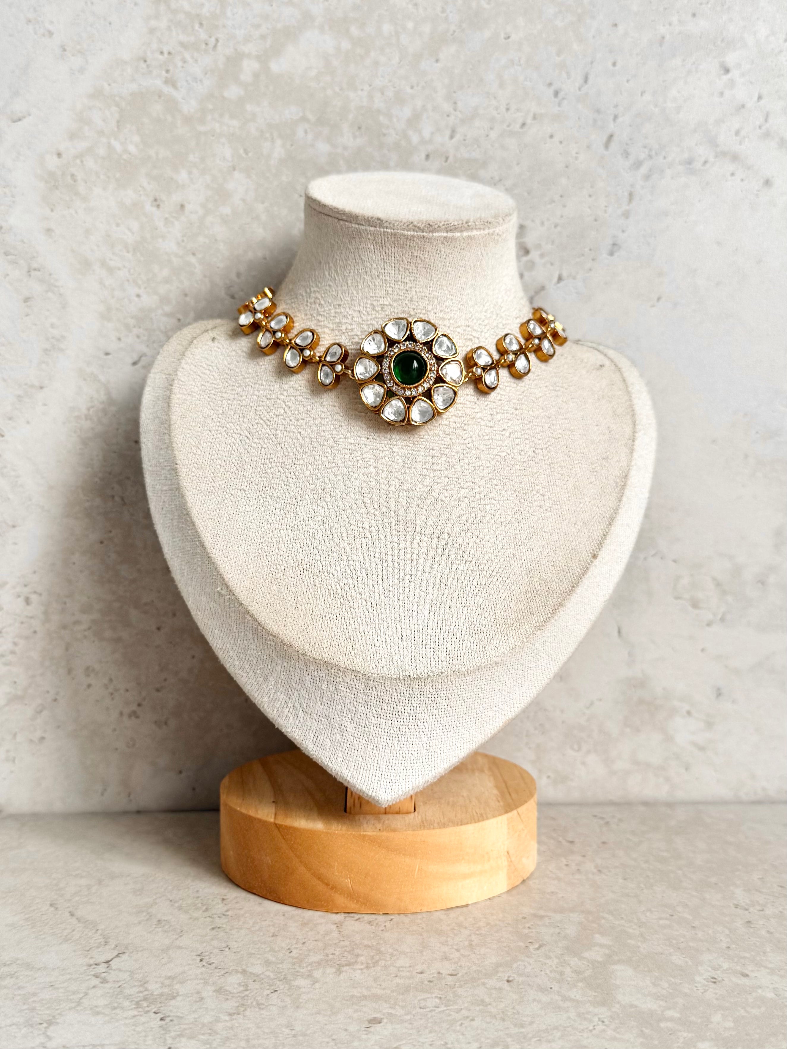 Prabhjot Necklace Set