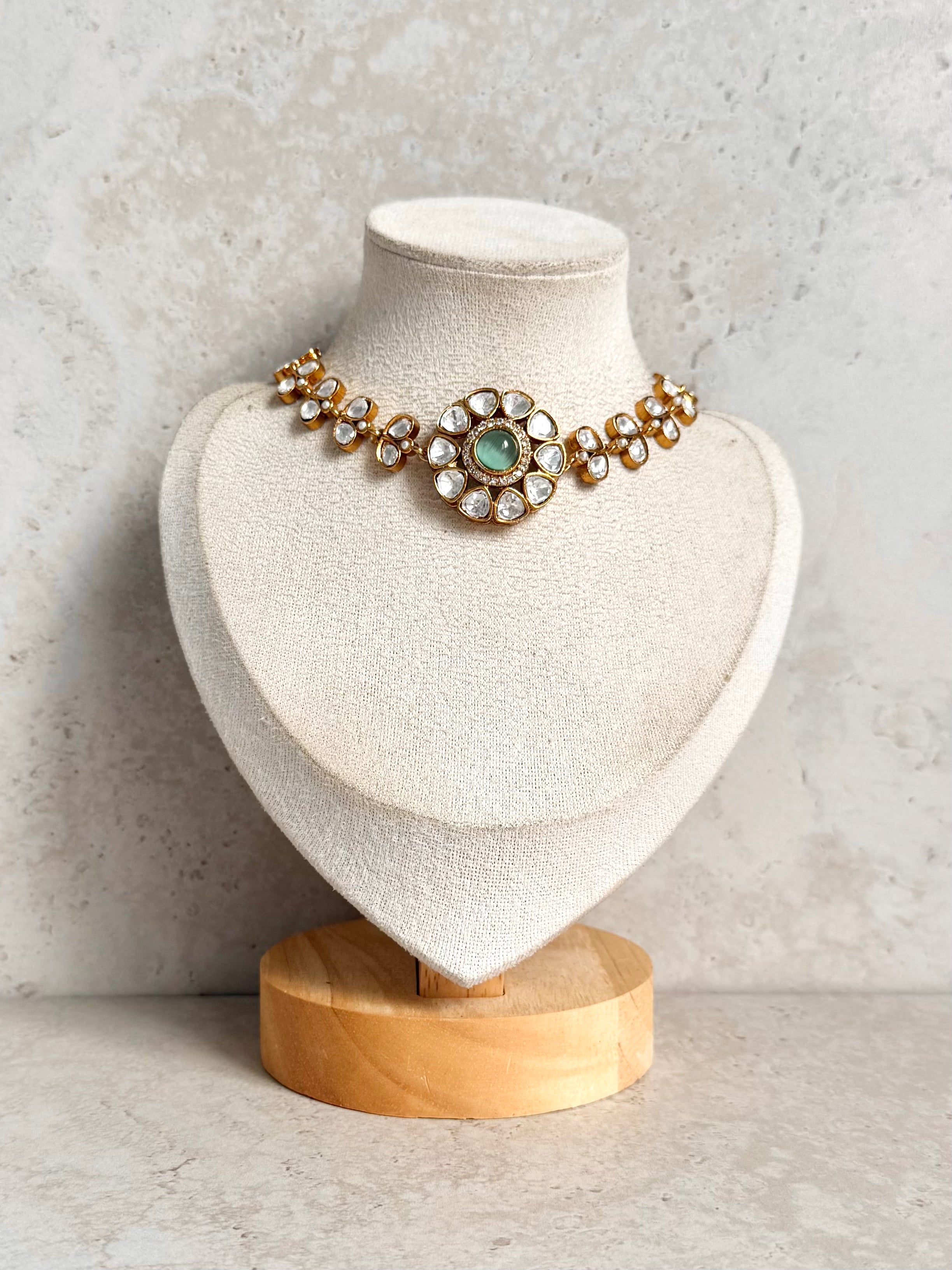 Prabhjot Necklace Set