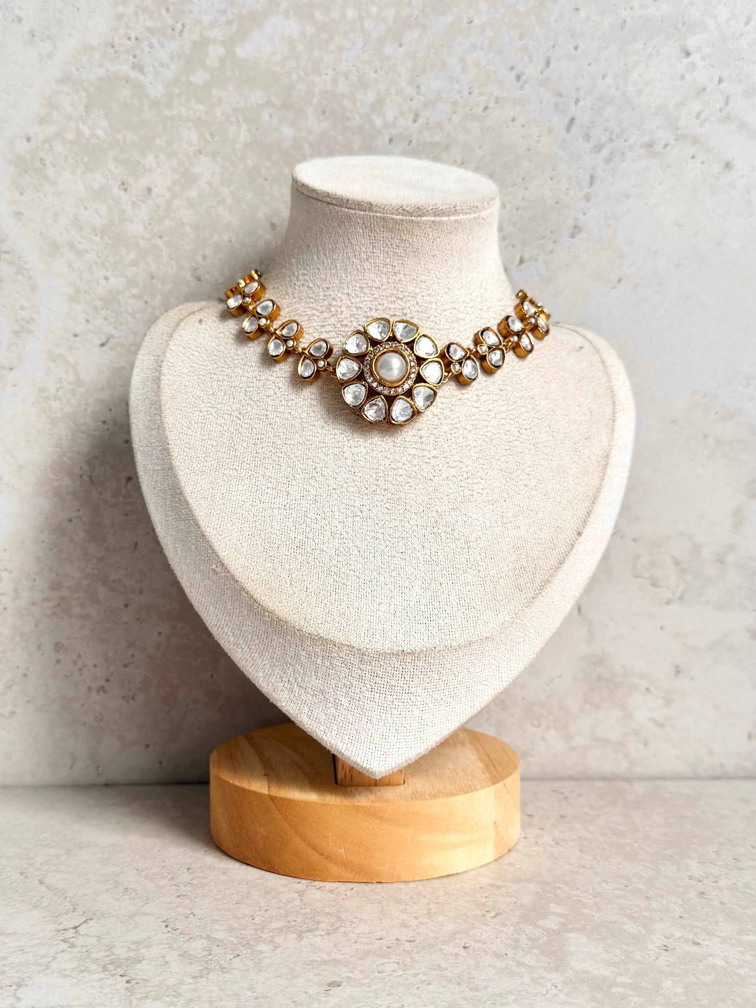 Prabhjot Necklace Set