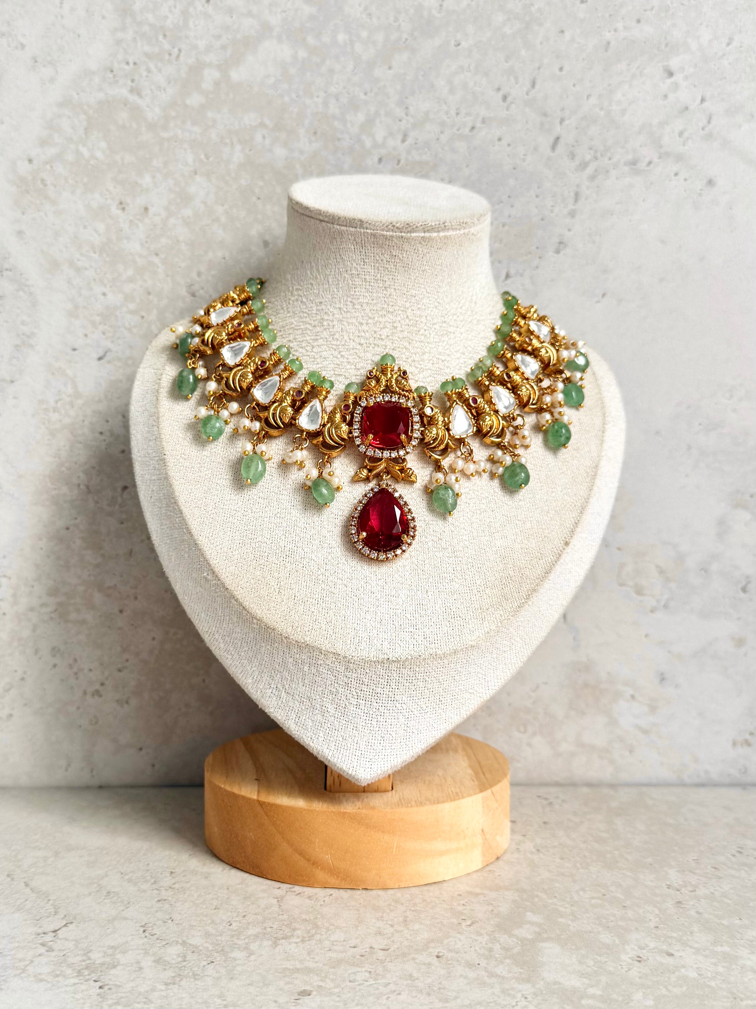 Tanya Necklace Set