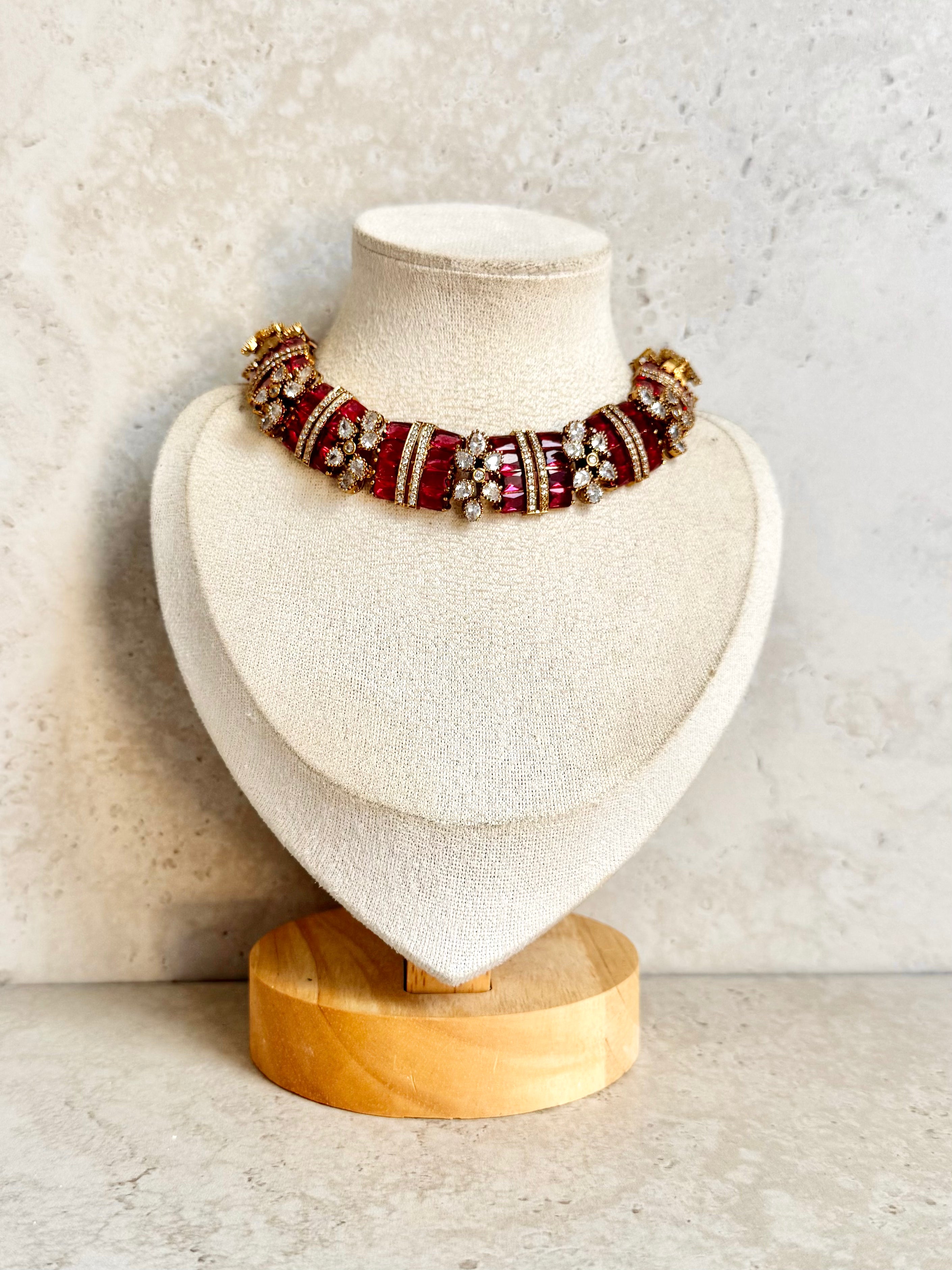 Inayat Necklace Set