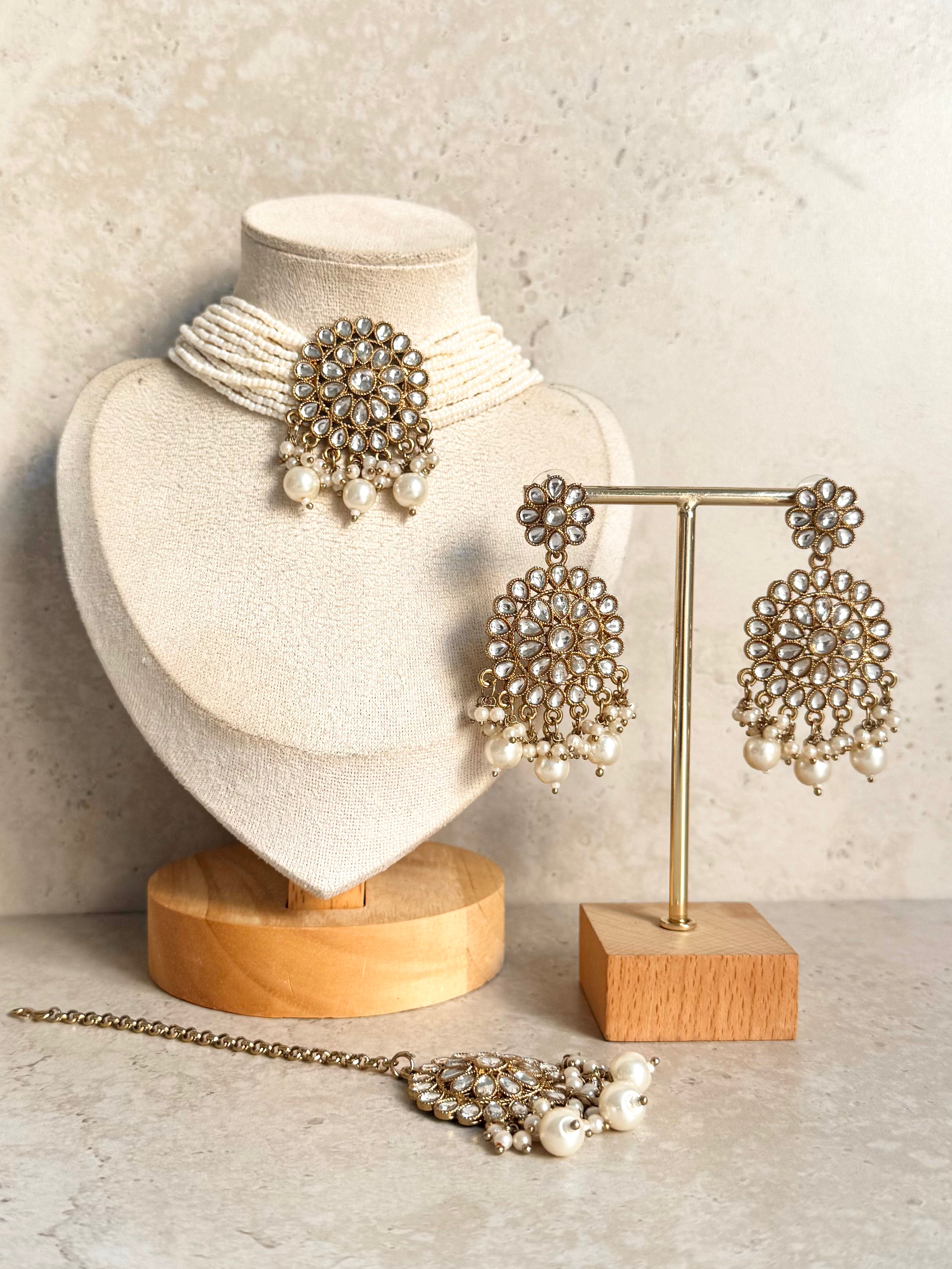 Meena Necklace Set