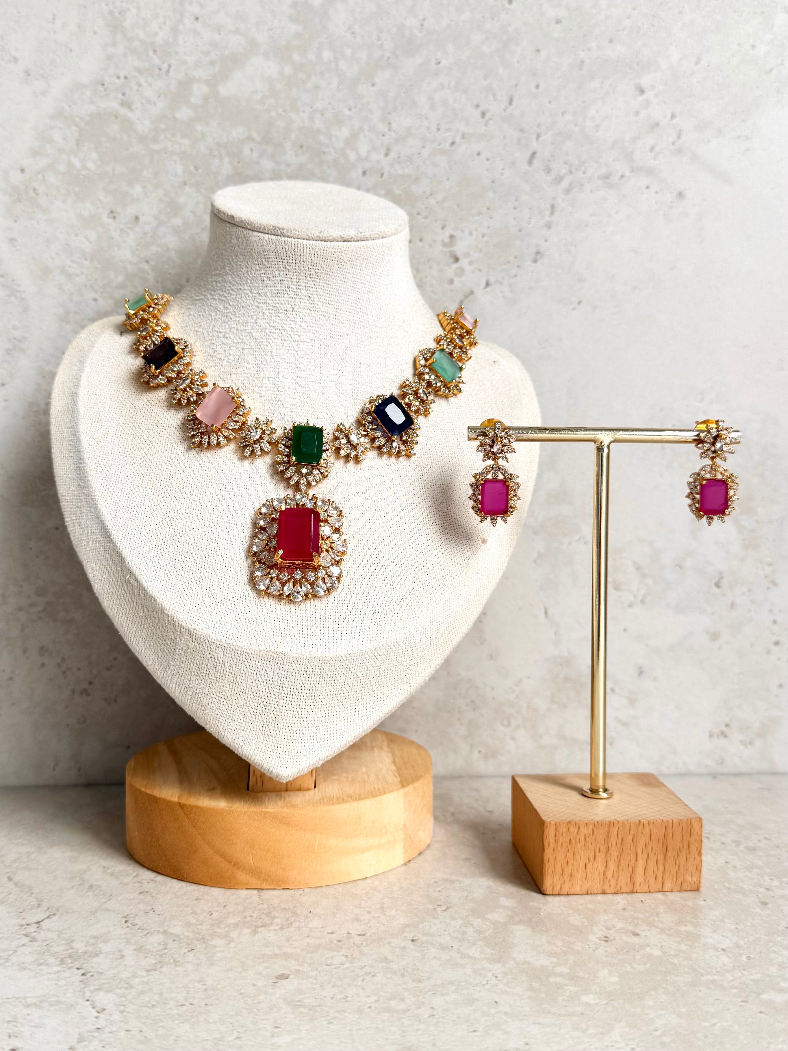Aadhya Necklace Set
