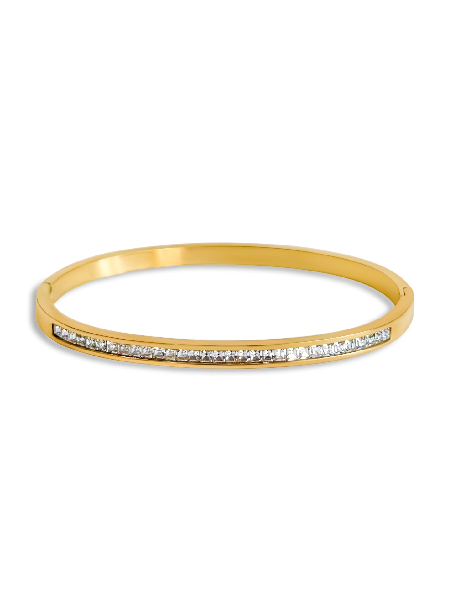Evelyn Bangle